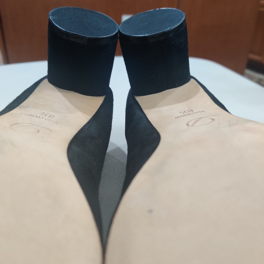 Delman Black Suede Heels NEW - Picture 12 of 16